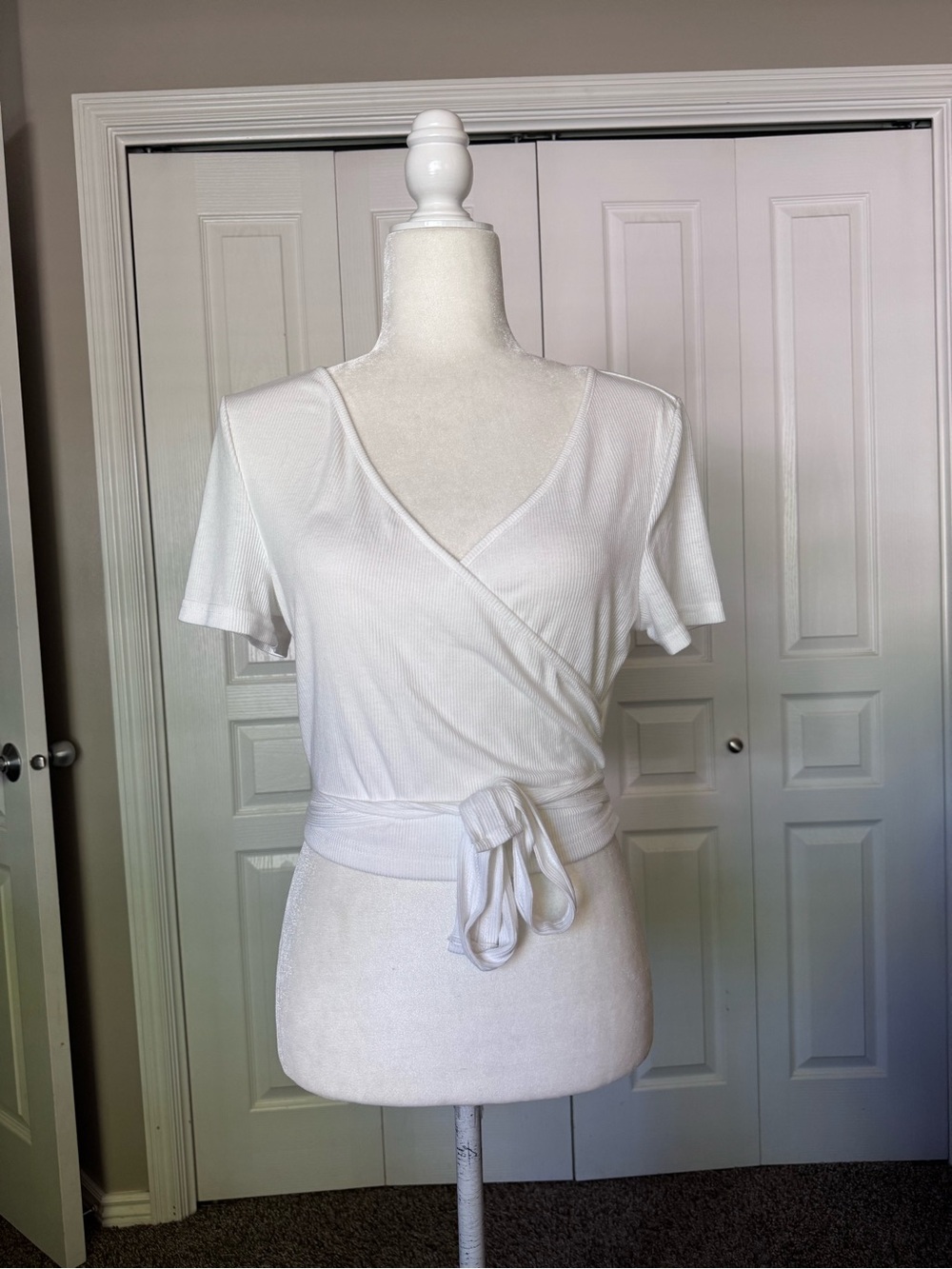 SHEIN Ribbed Wrap Top size Large